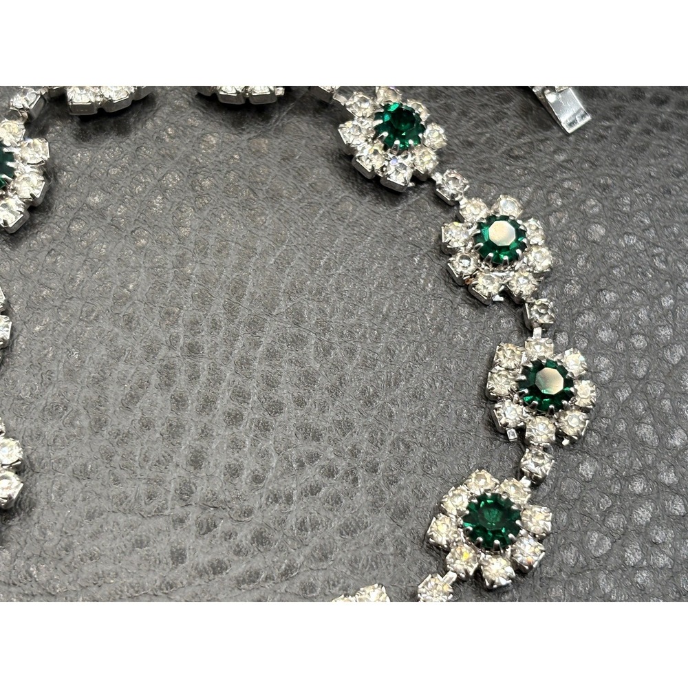 Vintage Green Crystal Rhinestone Flower Cluster Choker Necklace Silver Tone 17" - Picture 8 of 16